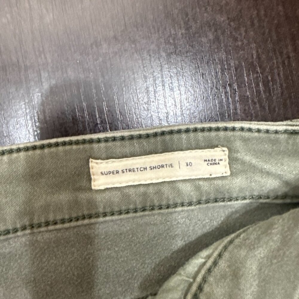 PacSun Army Green Super Stretch Shortie Shorts | Size 30 - Picture 3 of 5